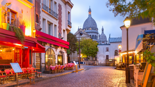 SUMMER IN PARIS