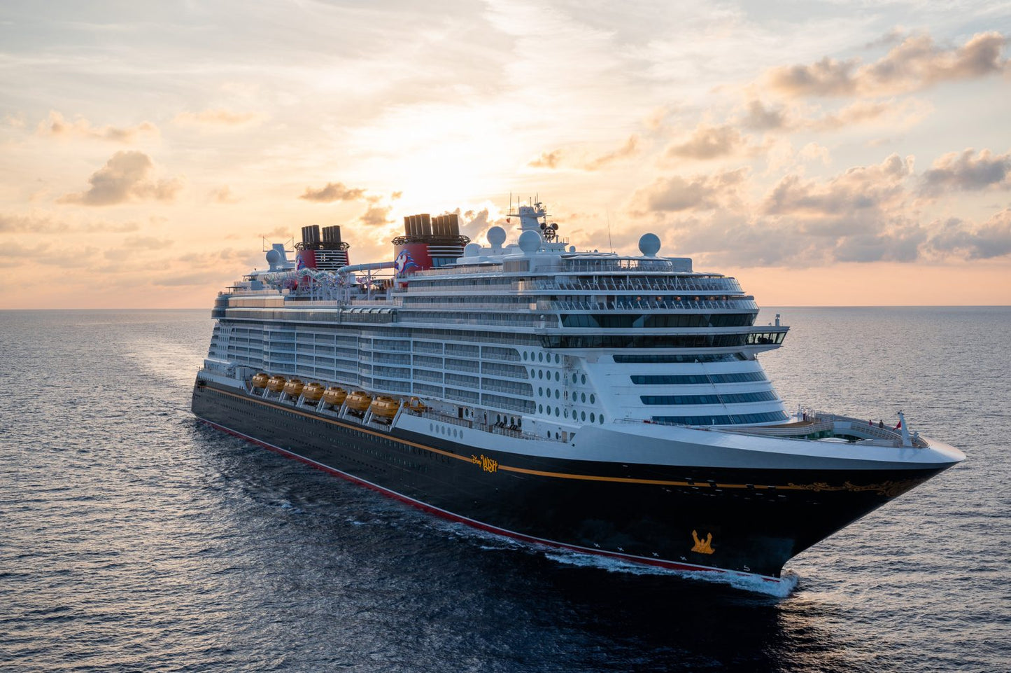 AMSTERDAM DISNEY CRUISE