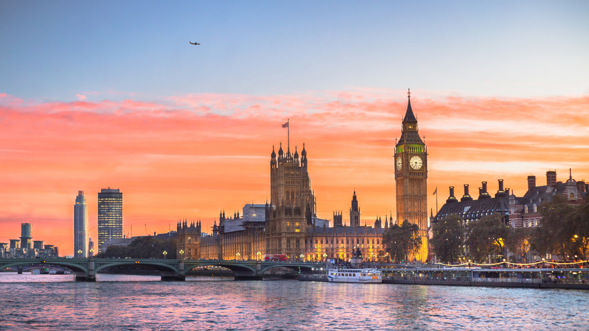 LONDON AND DISNEY'S LION KING