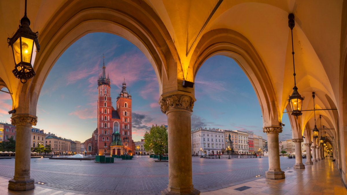 KRAKOW 2027 BREAK