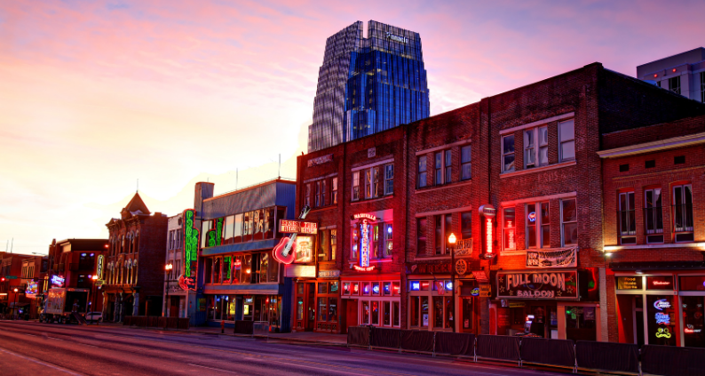 NASHVILLE & LAS VEGAS ADVENTURE